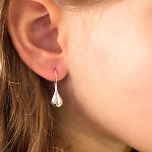 Sterling Silver Teardrop Earrings Minimalist - Tear Silver Drop Earrings - Simple Silver Earrings - Dangle Earrings - Gift for Her Christmas