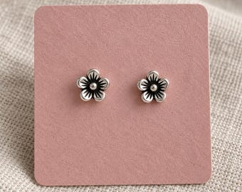 925 Sterling Silver Daisy Stud Earrings: Tiny 4mm Flowers with Oxidised Detail