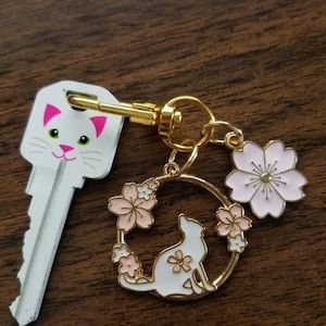 Cat Sakura Style Keychain - Sakura Keychain
