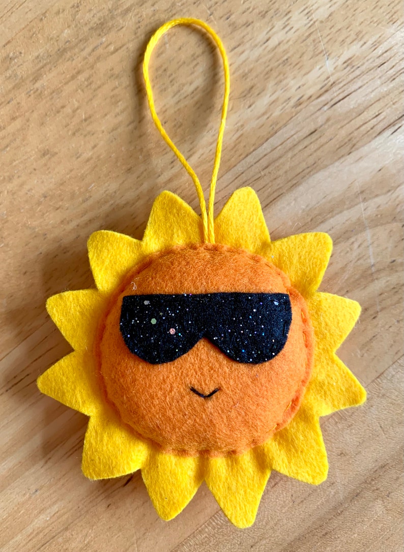 Handmade felt sunshine decoration. Summer decoration. Sunshine. Summertime. Sun with sunglasses