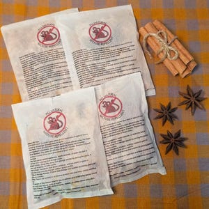 All Natural Mouse Repellent, Rodent Deterrent, Chemical Free, for Home, Garage, RV, Storage
