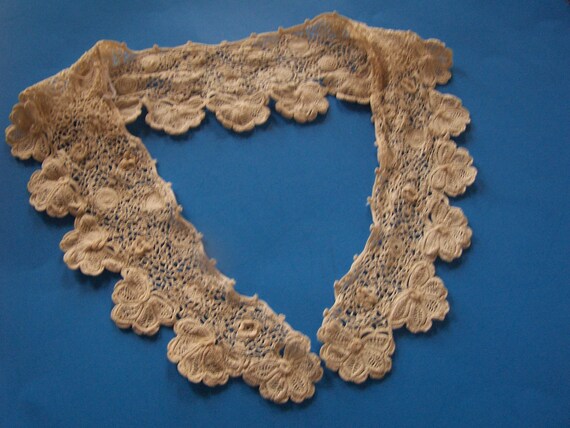 Vintage collar,  Irish hand crochet ,   Free ship… - image 1