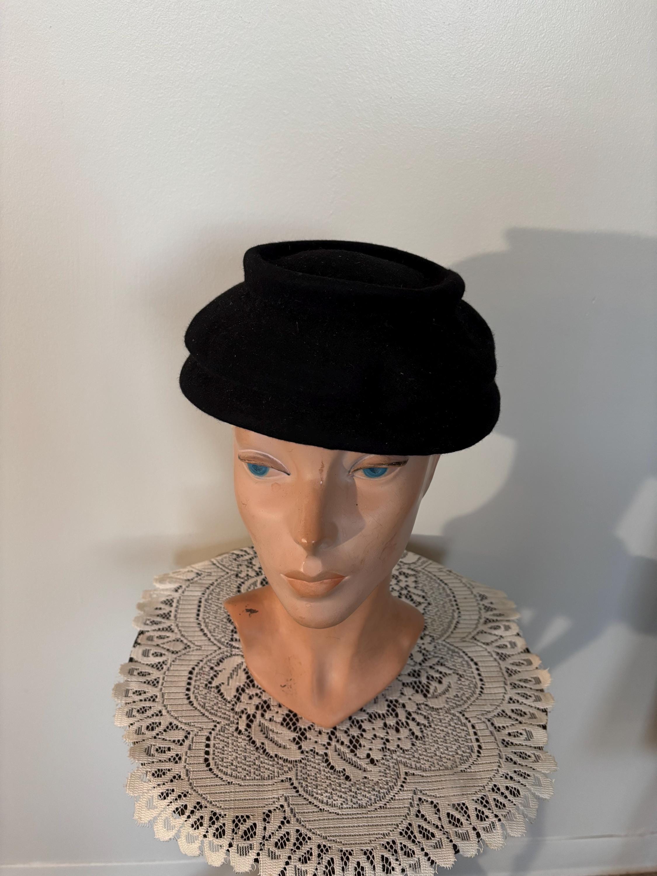 60s Wool Felt Hat - Etsy display picture 1