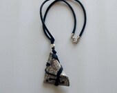 necklace with pendant in ceramic raku,  white crackle effect/made entirely by hand double face/jewelry in AlchiMiaDesign ceramics