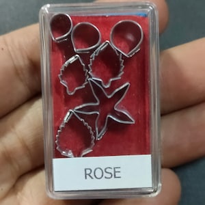 Puppenhaus Miniaturen HANDMADE Fairy Garden Aluminium Cutter Mould Rose Blume von Meohouse
