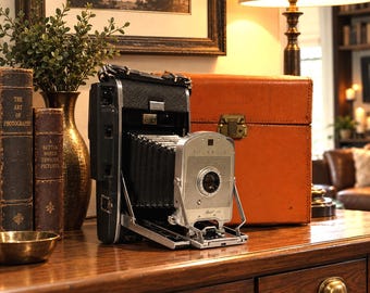 Vintage Polaroid Land Camera Model 150 w/ Original Case & Instructions - Instant Camera - Mid-Century Display Decor - Excellent Vintage Gift