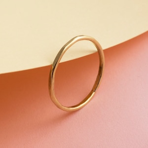 Fedina Ottone anello donna impilabile anello donna minimalista anello minimal anello pollice anello fino anello dorato cliofiorejewels image 1