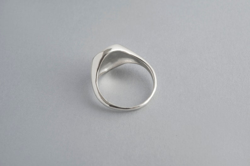 Chevalier TONDO argento, anello donna, anello donna argento 925,anello donna minimal, anello uomo argento, anello mignolo argento image 3