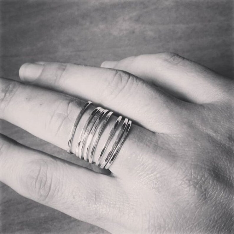 Fedina Ottone anello donna impilabile anello donna minimalista anello minimal anello pollice anello fino anello dorato cliofiorejewels image 6