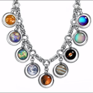 Planet en Sun Charm Chainmail ketting met GRATIS Foto kaart. Zonnestelsel Steampunk ketting