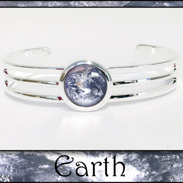 Earth Bangle with Free Photographic Gift Card. Earth Day gift.