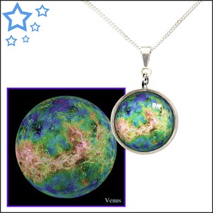 Zilveren Venus-hanger met gratis informatieve fotokaart. Space Art-sieraden