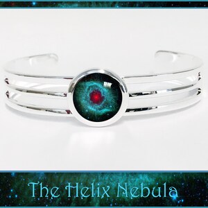 Helix Nebula Bangle met gratis informatieve fotokaart