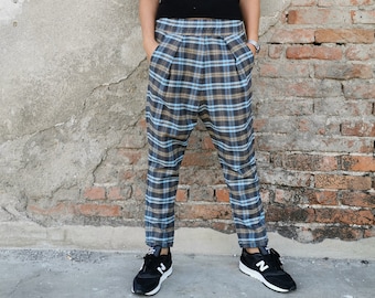 Pantalones de lana a cuadros: pantalones cortos con cintura elástica y corte cónico para mujer
