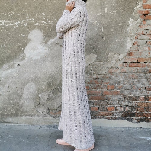 cable knit maxi dress Dress, Knit Maxi Dress, Winter Maxi Dress, Sweater Dress, Women Knit Sweater Our signature TOTEME cable knitwear is reimagined as a long slim dress Nyla cable-knit cashmere maxi dress