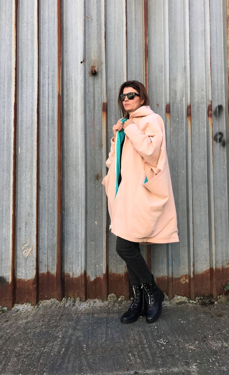 Manteau dhiver, manteau taille plus, manteau rose, manteau de laine, manteau ample, vêtements davant-garde, mode minimaliste, manteau surdimensionné, manteau extravagant image 1