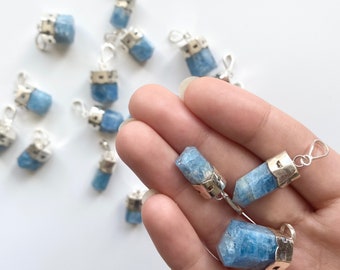 High quality Aquamarine pendants/ Aquamarine balls/ Aquamarine specimen/ Aquamarine Mineral / Mini Crystal ball