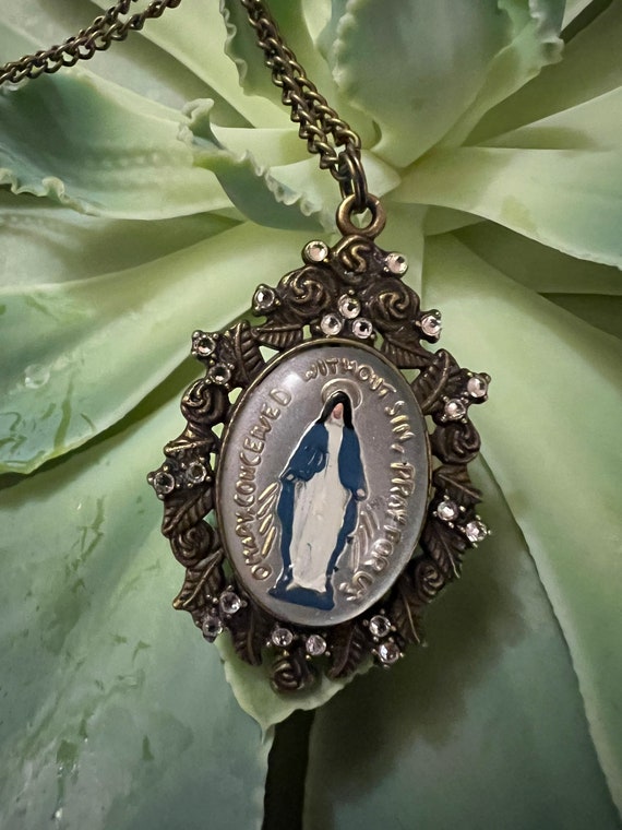 Miraculous Medal Necklace, Miraculous Medal Pendant, Blessed