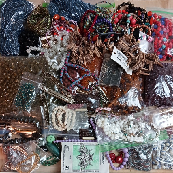 7lb Destash Beads Broken Jewelry Bracelets Earring Display Jewelry Making Craft Lot