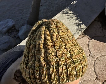 Peregrina Hat, Knitting Pattern, Cables, DIY