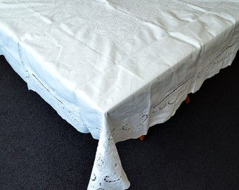Tablecloth Square 170 x 170 cm White Crown Motif Hand Embroidery Brand New in Original Conditions