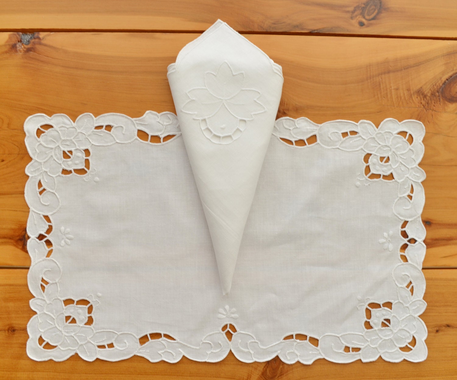 12 Placemats 12 Napkins 1 Runner Superb Table Linen Set Etsy