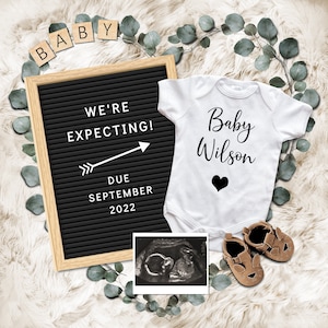 Digital Pregnancy Announcement. Social Media Gender Neutral Baby Reveal. Pregnant Announcement Template. Instagram Facebook