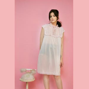 vintage 1970s &#39;Bernette&#39; pink nightgown with ruffle lace collar