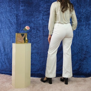1970s Jones New York white flare pants image 3