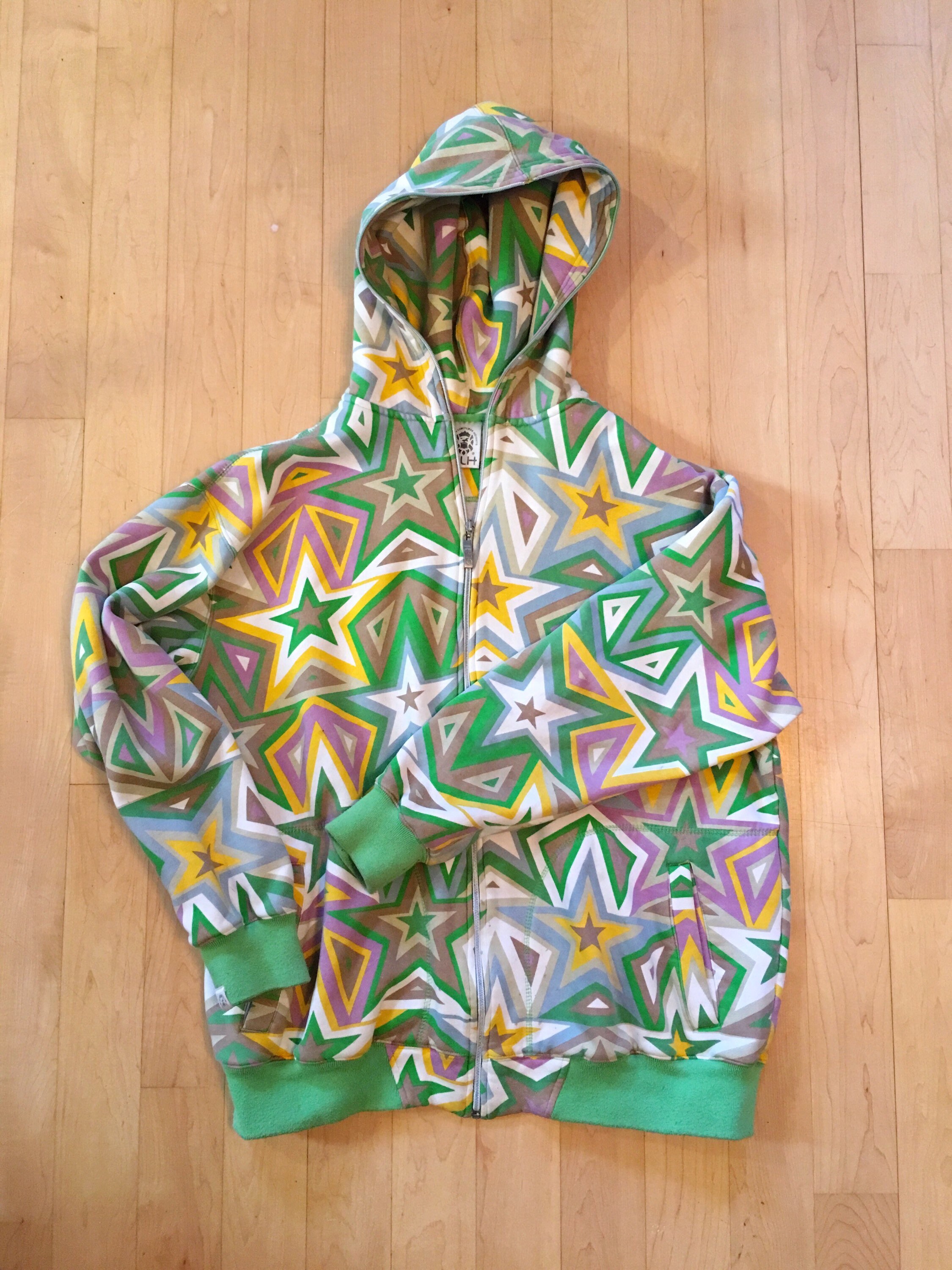 Star Print All Over Electro Blog DJ CLH Creating Limitless Star Print All Over Electro Blog DJ CLH Creating Limitless