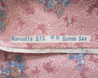 Musk Pink Cotton Monochrome Floral Gunne Sax Fabric Wamsutta 116cm x 1.8 meters 25% Off Purchasing 2 or more items MORETHANONE25