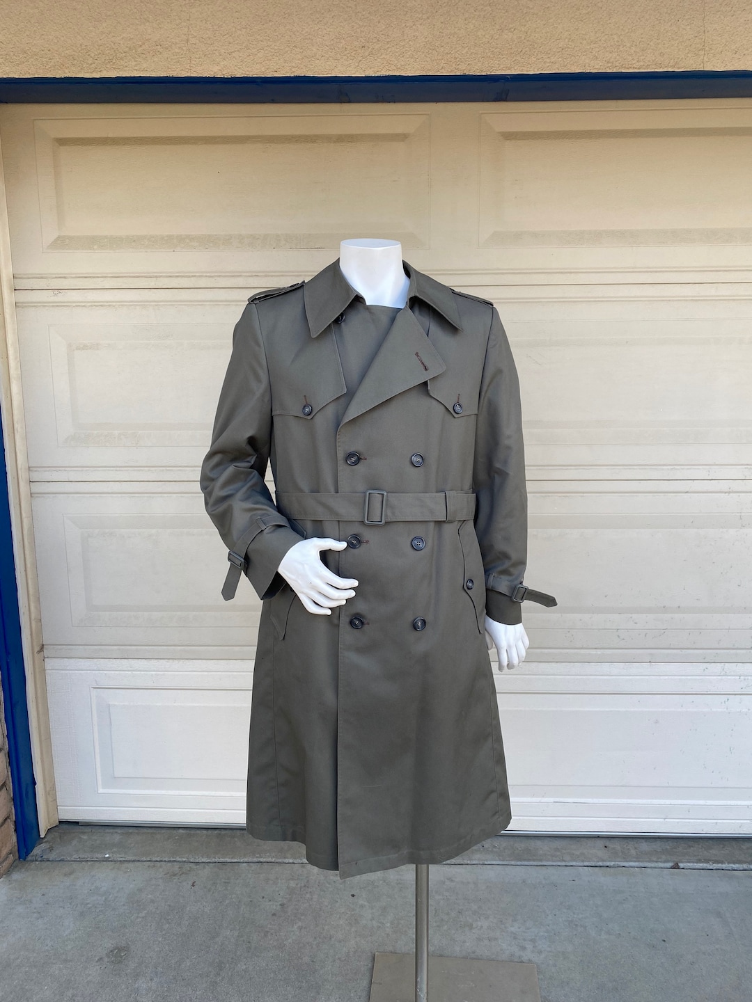Vintage Military Style Jacket // Olive Green Overcoat // Double