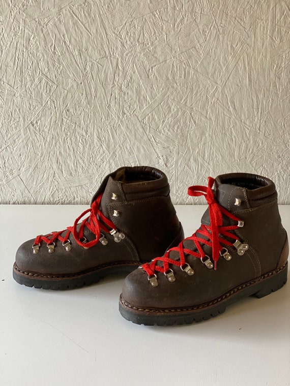 Werkelijk mout Strikt Vintage Lowa Alpine Hiking Boots Leather Mountaineering Dark - Etsy