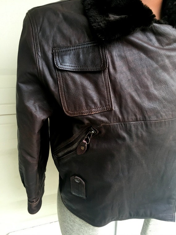 Vintage 70s 80s Dark Brown Genuine Leather and Fa… - image 3