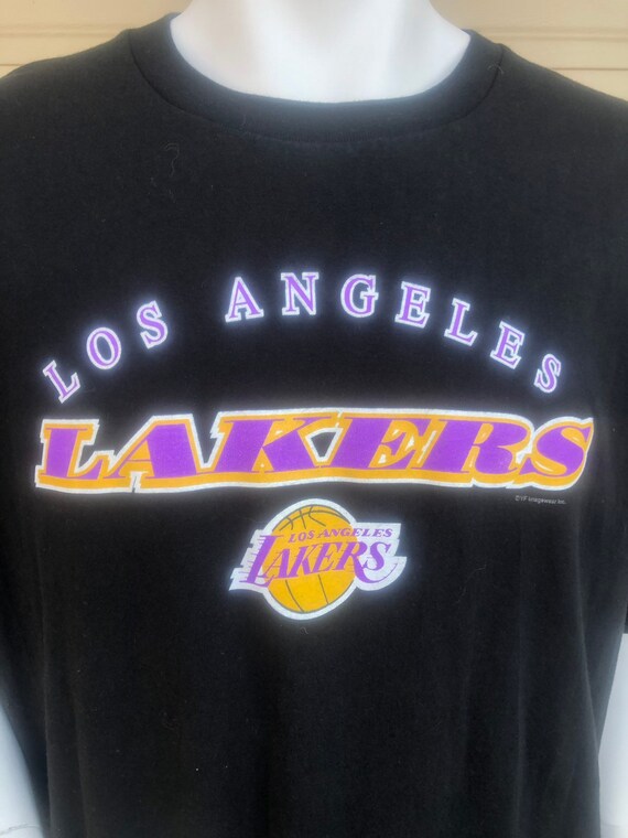 lakers graphic tees