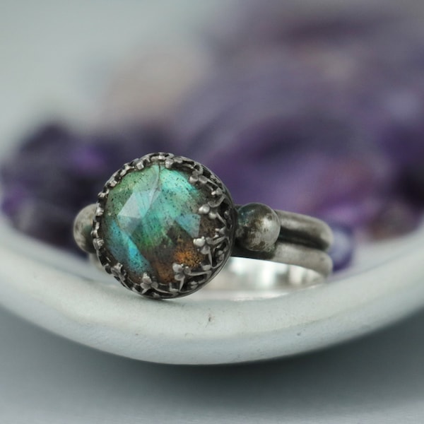 Size 8 Rose Cut Labradorite Ring, Silver Labradorite Promise Ring, Labradorite Silver Ring, Midnight Moonstone Ring | Moonkist Creations