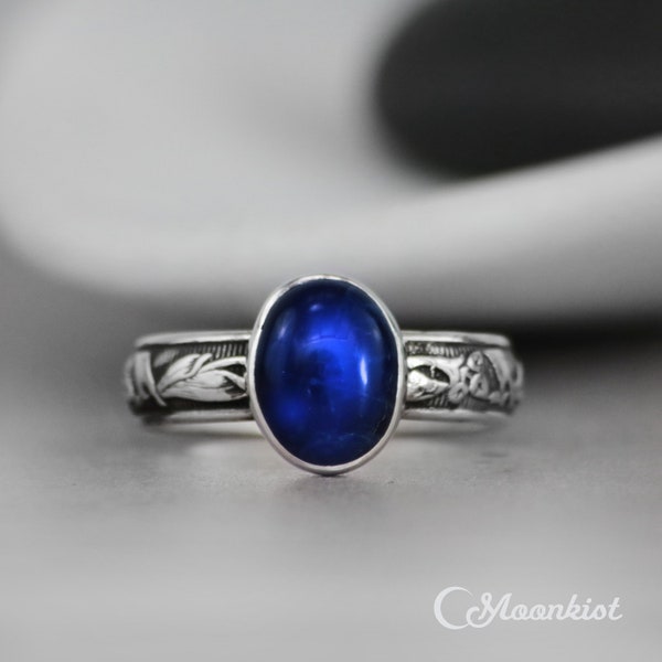 Size 8 Oval Lapis Lazuli Ring, Sterling Silver Calla Lily Ring for Women, Silver Sapphire Ring, September Birthstone | Moonkist Creations