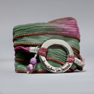 Pulsera con frase inspiradora "Sin embargo, ella persistió", regalo de Girl Power, regalo de ánimo / Moonkist Creations