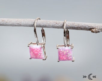 Pendientes de ópalo de fuego rosa, pendientes de plata de ley, pendientes traseros de palanca de ópalo rosa, pendientes colgantes pequeños con palanca / creaciones Moonkist