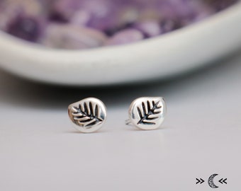 Tiny Leaf Stud Earrings, 925 Sterling Silver Leaf Post Earrings, Small Studs, Leaf Push Back Stud Earrings for Her | Moonkist Creations