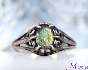 Victorian Labradorite Ring, Sterling Silver Labradorite Gemstone Ring, Labradorite Statement Ring | Moonkist Creations