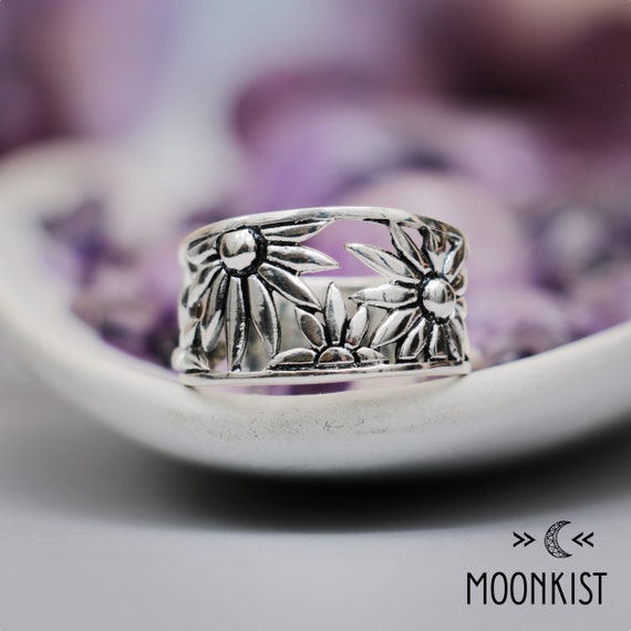 Daisy band ring outlet