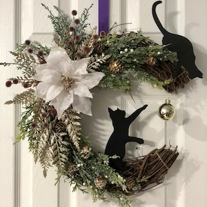 White Poinsettia Cat Wreath
