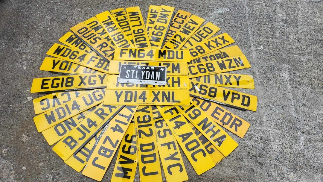 1 Genuine UK GB License Plate . Great Britain . United Kingdom , England License Plate Tag 1