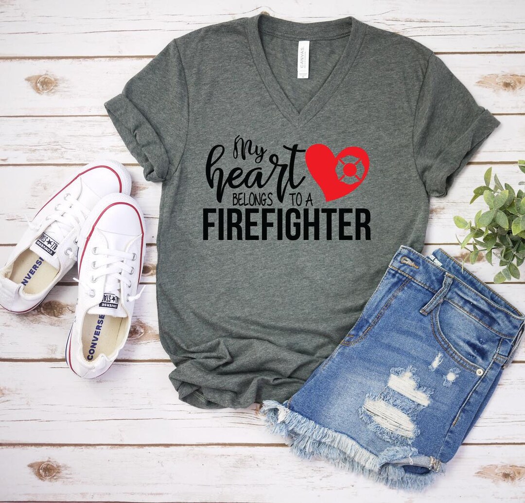 Mein Herz gehört einem Feuerwehrmann Unisex T Shirt Etsy.de