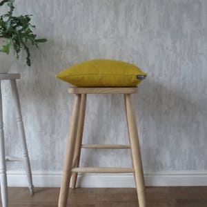 Mustard Cushion, Linen Yellow imagem 3