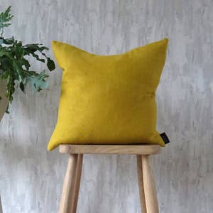 Mustard Cushion, Linen Yellow imagem 1