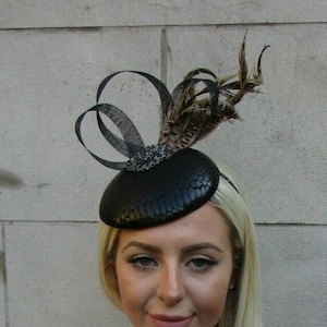 Black Snakeskin Snake Print Brown Pheasant Feather Pillbox Hat Fascinator 7824