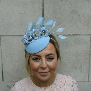 Pale Light Blue Rose Flower Feather Hat Fascinator Races Wedding Hair Piece Headband Hairband Floral Cocktail Hat sh-522
