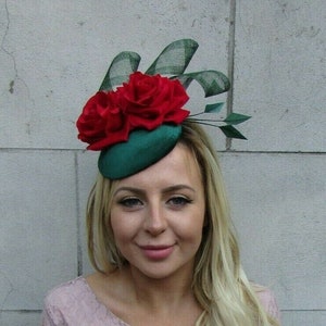 Bottle Dark Emerald Green Red Rose Floral Flower Feather Hat Fascinator sh-430